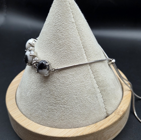 Adjustable Black and White Sterling Silver Bracelet - Picture 2 of 5